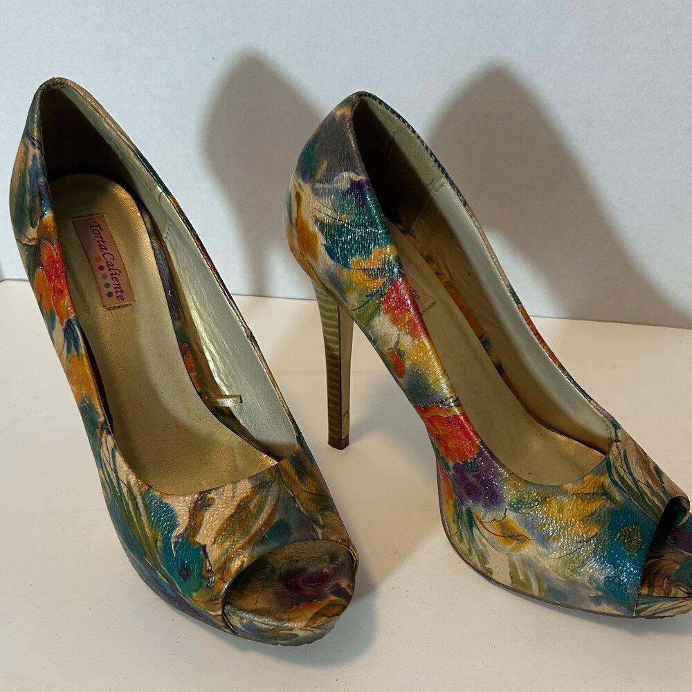 Torta Caliente Floral Peep-Toe Stiletto Heels - Size 8.5M